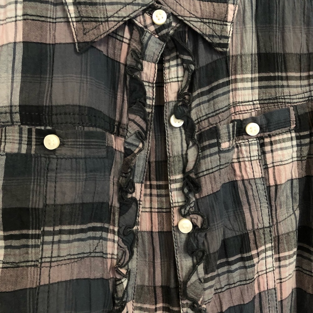 Button down collared top - Picture 3 of 4